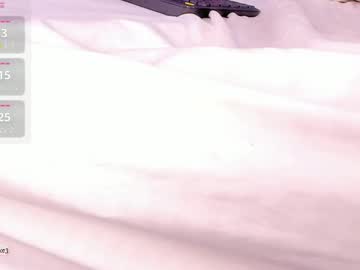 Emely_Deluxe Chaturbate stream image from August 05, 2025