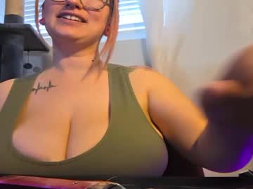 Xurartsygirlxx Chaturbate stream image from August 05, 2025