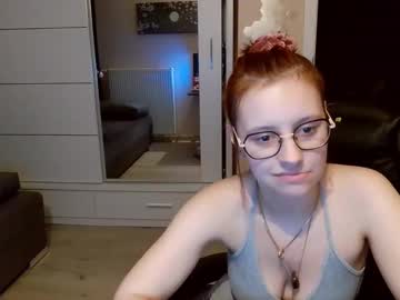 Elianahoney Chaturbate stream image from August 05, 2025