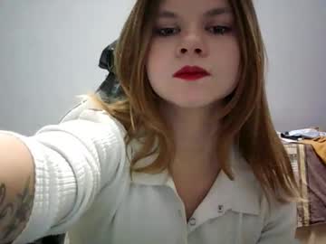 Faeolten Chaturbate stream image from August 05, 2025