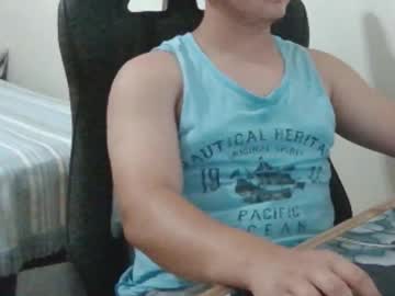 Holly_Exe Chaturbate stream image from August 05, 2025