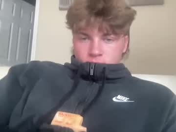 Bruss223 Chaturbate stream image from August 05, 2025