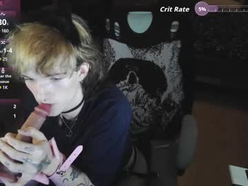 Mopmop1505 Chaturbate stream image from August 05, 2025