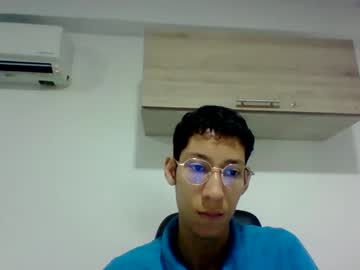 Adanbrooks Chaturbate stream image from August 05, 2025