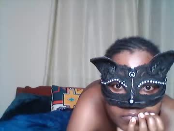 Chocomellow Chaturbate stream image from August 05, 2025