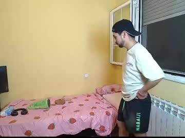 Luxanee Chaturbate stream image from August 05, 2025