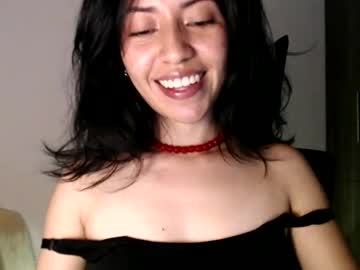 Oliviaaa__ Chaturbate stream image from August 05, 2025