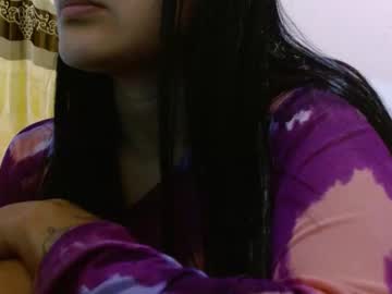 Arii_Sweet18 Chaturbate stream image from August 06, 2025