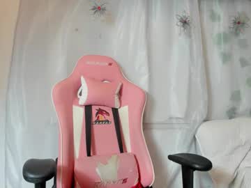 Laure_Li Chaturbate stream image from August 06, 2025