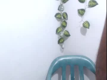 Math_White Chaturbate stream image from August 06, 2025