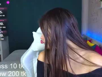 Ember_Eve Chaturbate stream image from August 06, 2025