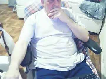 Filhober Chaturbate stream image from August 06, 2025