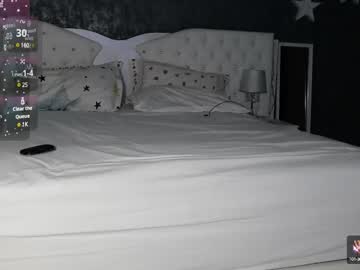 Hotpinknicolle Chaturbate stream image from August 06, 2025