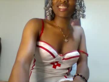 Sweetie_Lee Chaturbate stream image from August 06, 2025