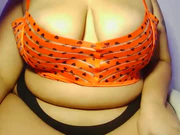 Brattyrina Chaturbate stream image from August 06, 2025