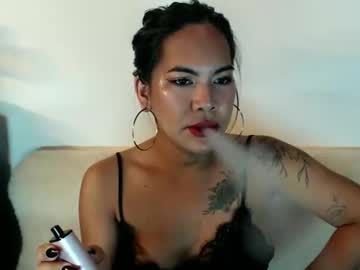 Ka_Di_Ta Chaturbate stream image from August 06, 2025