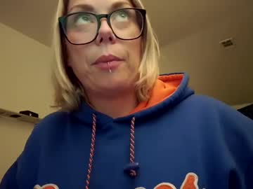 Aliceliddell710 Chaturbate stream image from August 06, 2025