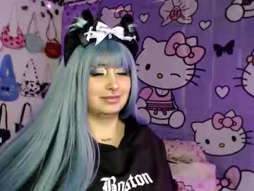 Lussyevans_ Chaturbate stream image from August 06, 2025