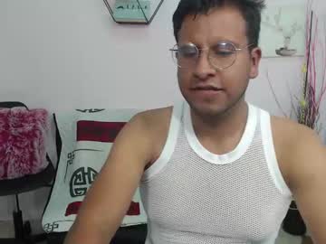 Oliverwild_ Chaturbate stream image from August 06, 2025