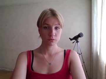 Shirlriddel Chaturbate stream image from August 06, 2025