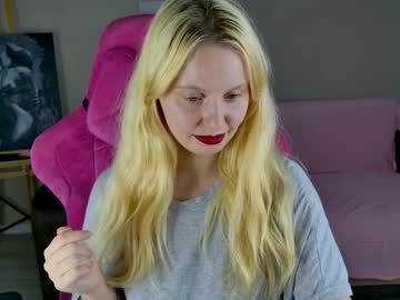Charming_Cutie_ Chaturbate stream image from August 06, 2025