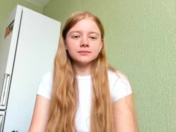 Eva_Tomiok Chaturbate stream image from August 06, 2025
