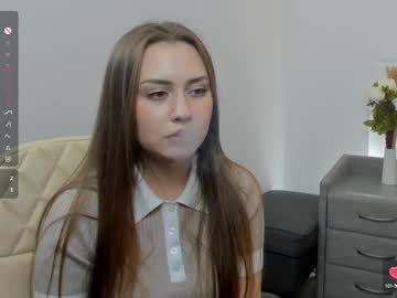 Alexamoonfield_ Chaturbate stream image from August 06, 2025