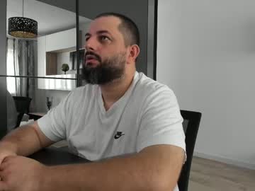 Dravenpeak Chaturbate stream image from August 06, 2025