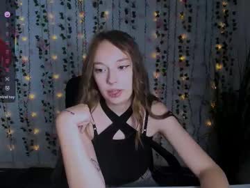 Jina_Toys Chaturbate stream image from August 06, 2025