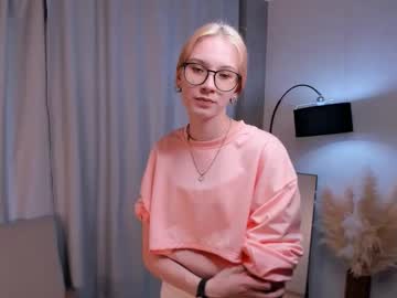 Tisaalwang Chaturbate stream image from August 06, 2025