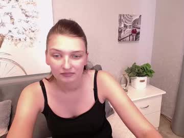 Alisaperes Chaturbate stream image from August 06, 2025