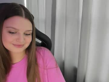 Annaneon Chaturbate stream image from August 06, 2025