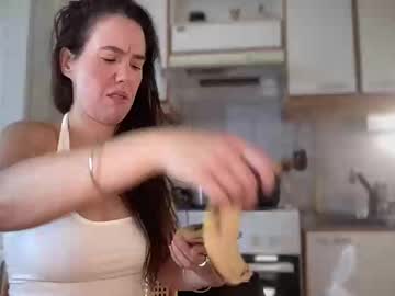 Milkandhoneylullabies Chaturbate stream image from August 06, 2025