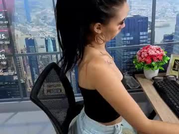 Vanesa_19_ Chaturbate stream image from August 06, 2025