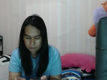 Tshotsylvana143 Chaturbate stream image from August 06, 2025