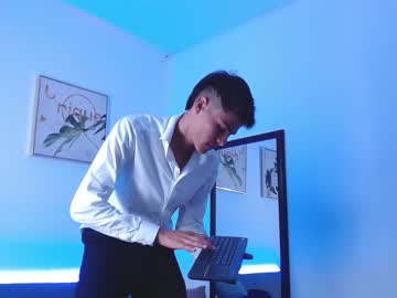 Big_Saam1 Chaturbate stream image from August 06, 2025