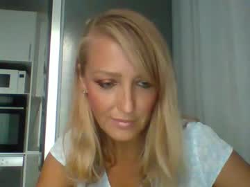 Veessa Chaturbate stream image from August 06, 2025