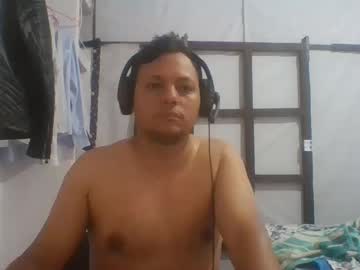 Freetoplaynyx Chaturbate stream image from August 06, 2025
