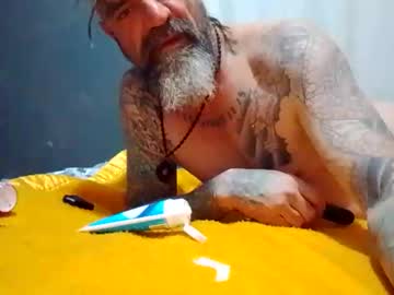 Tjruskun Chaturbate stream image from August 06, 2025