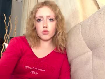 Grazynasoehl Chaturbate stream image from August 06, 2025