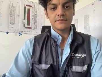 Gruesomexico Chaturbate stream image from August 06, 2025