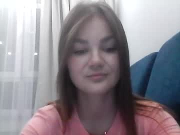 Loviesimone Chaturbate stream image from August 06, 2025