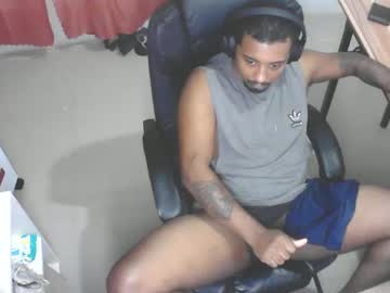 Xaviermillerxxx Chaturbate stream image from August 06, 2025