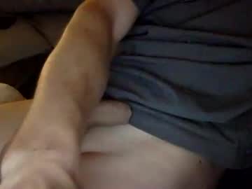 Breezydicks Chaturbate stream image from August 06, 2025