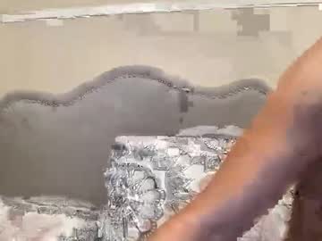 Lylajades Chaturbate stream image from August 06, 2025
