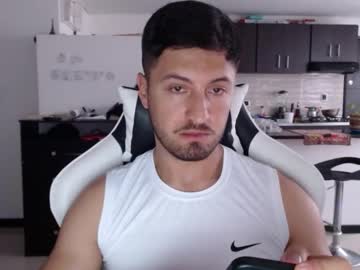 Noah77_ Chaturbate stream image from August 06, 2025