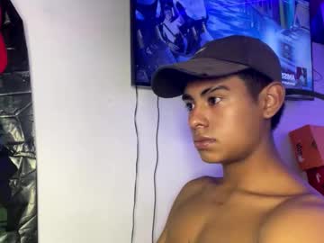 _Billowy_ Chaturbate stream image from August 06, 2025