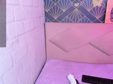 Emily_Collins__ Chaturbate stream image from August 06, 2025