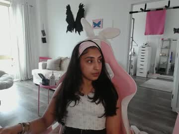 Princessjasmiine Chaturbate stream image from August 06, 2025