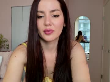Ninaoneil Chaturbate stream image from August 06, 2025